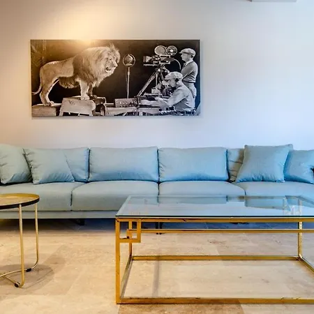 Hygge With Large Communal Pool And Private Hot Tub