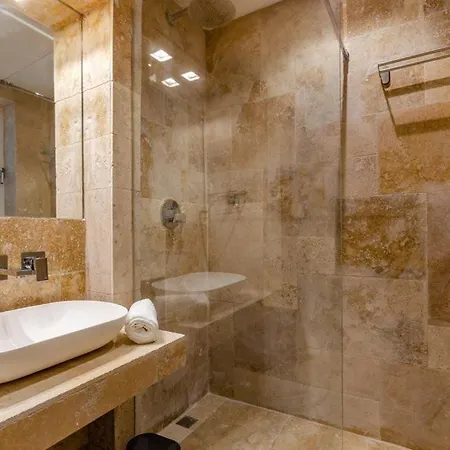 Hygge With Large Communal Pool And Private Hot Tub Xagħra