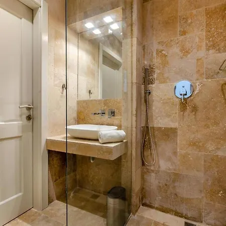 Hygge With Large Communal Pool And Private Hot Tub * Xagħra