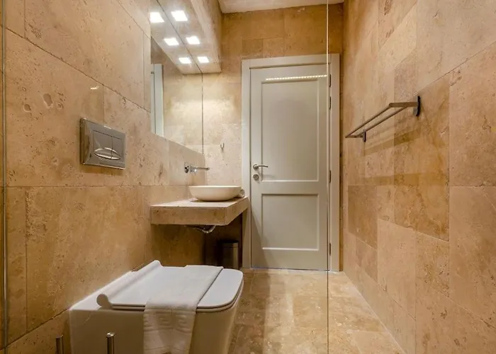 Hygge With Large Communal Pool And Private Hot Tub * 자프라